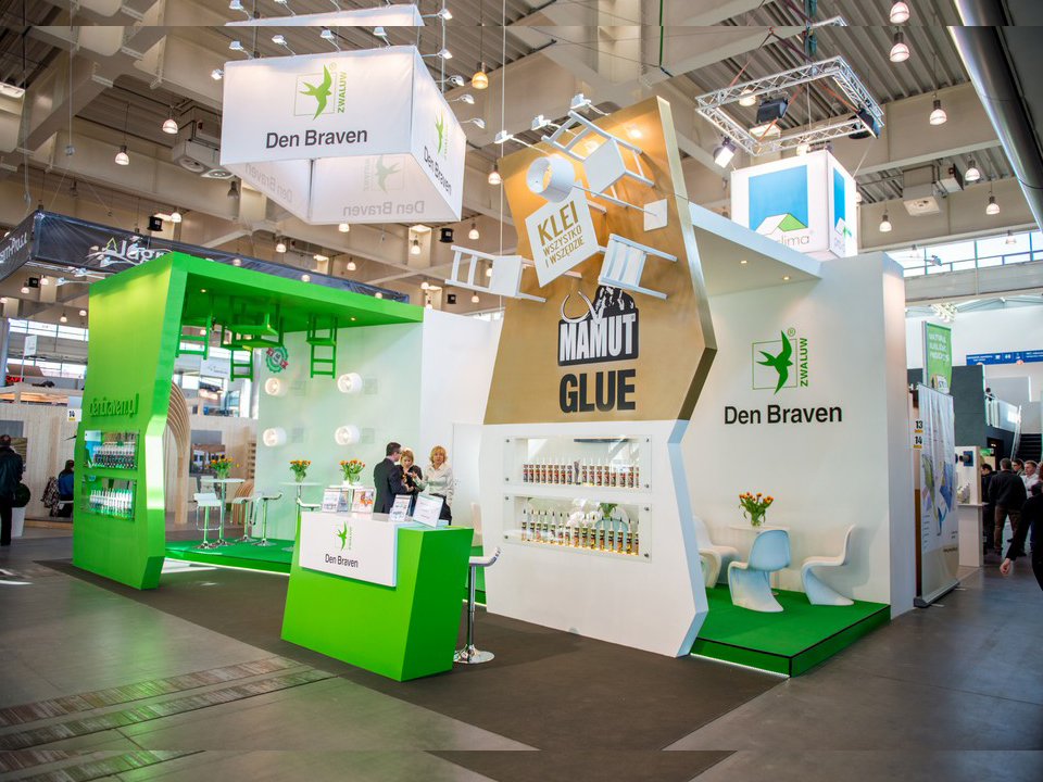 Den Braven Mamut Glue trade show stand with sculptural product wall